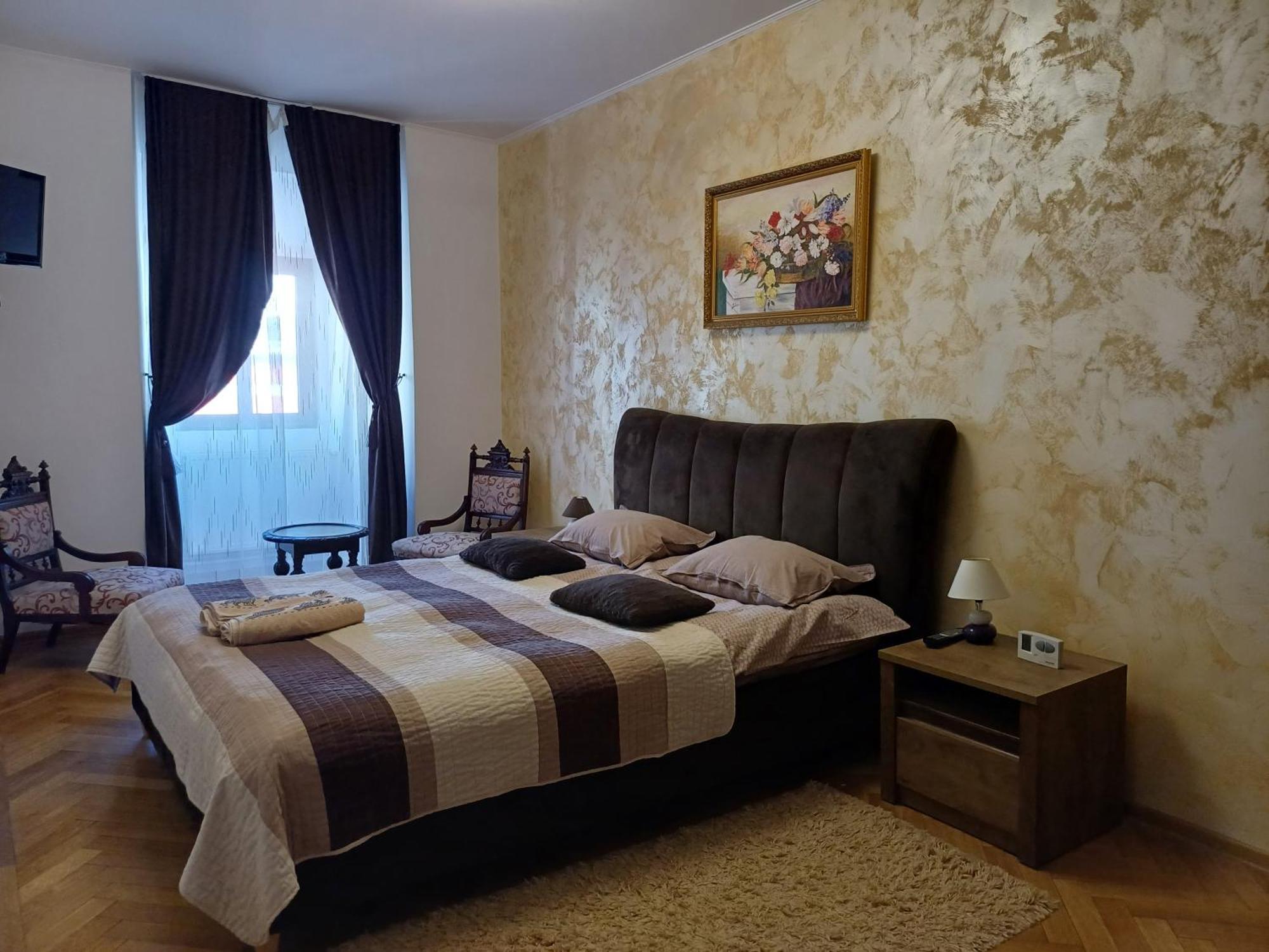 Republicii Apartment บราชอฟ ภายนอก รูปภาพ